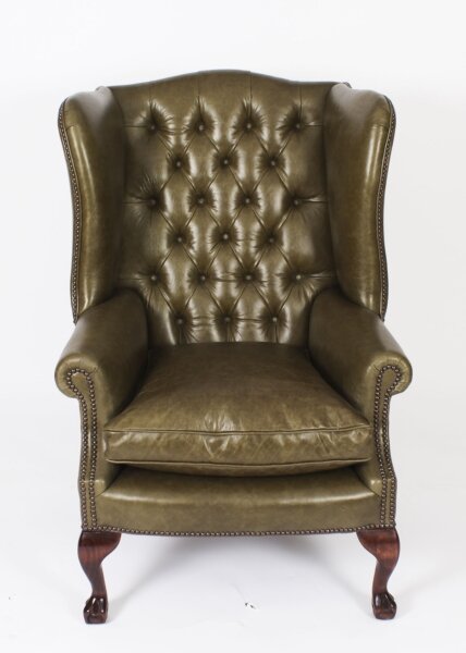 From Tradition to Timeless: Bespoke Leather Furniture at Regent Antiques