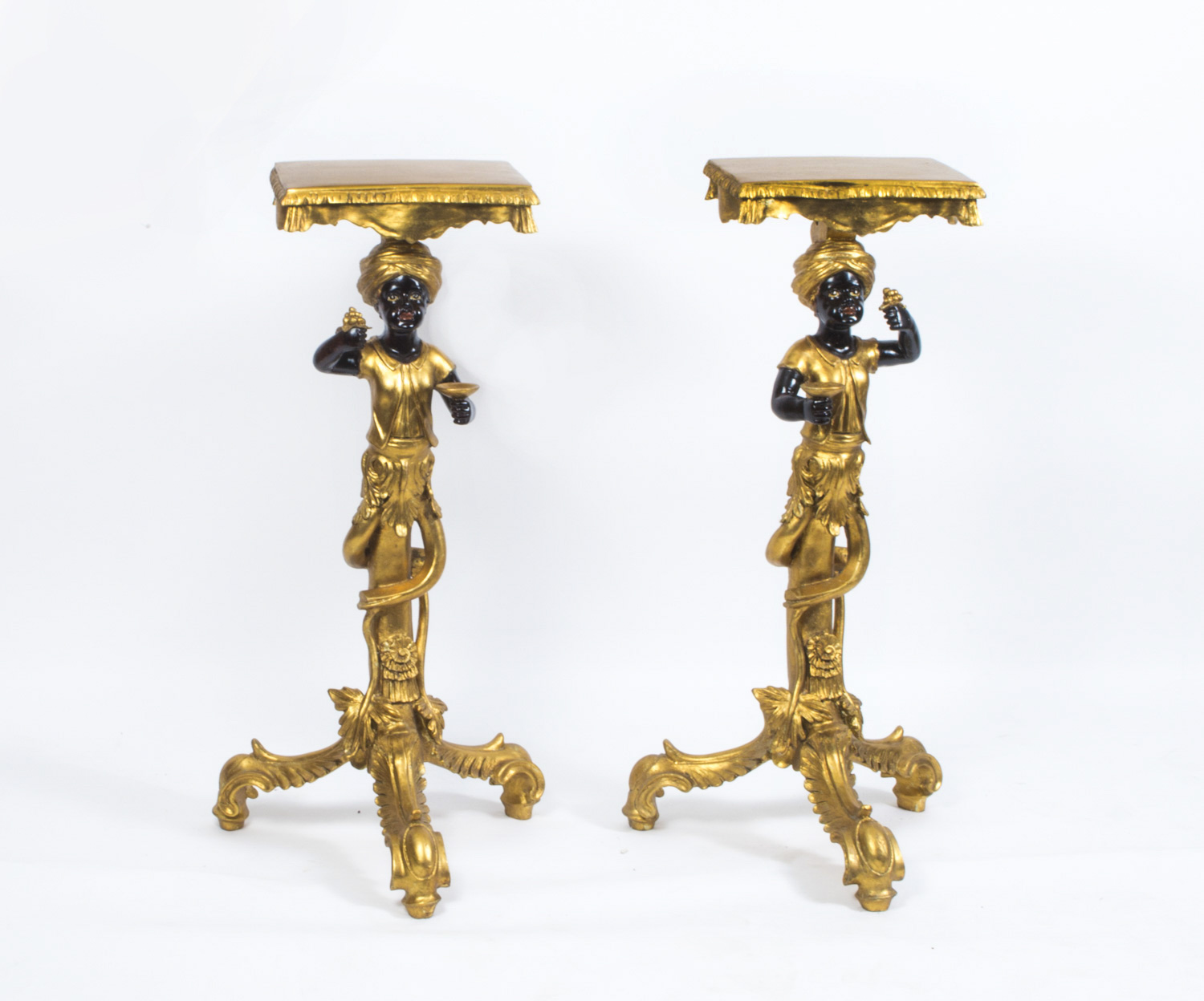 Highly Ornate Pair Ref No Regent Antiques