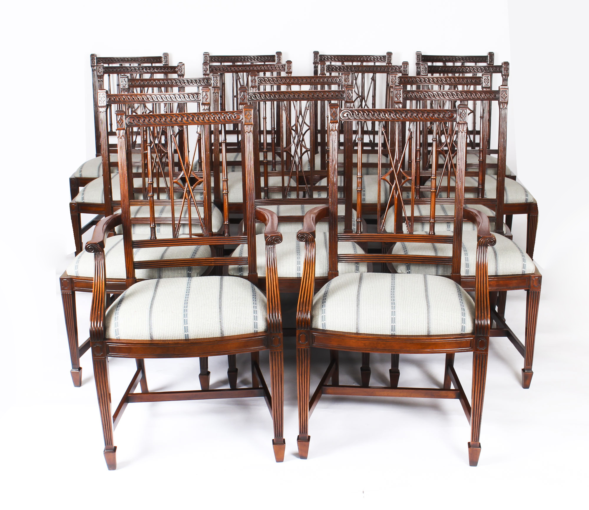 Bespoke Set 16 Mahogany | Ref. no. 04118 | Regent Antiques