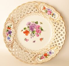 Antique Meissen Porcelain Hand Painted Cabinet Plate | Ref. no. 05802 | Regent Antiques