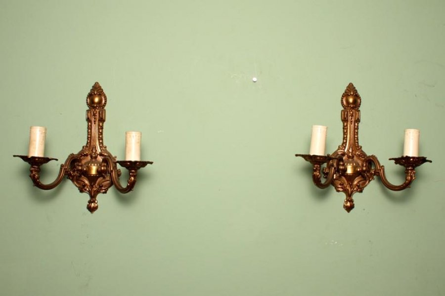 Elegant Pair Vintage Brass Wall Lights c.1950 | Ref. no. 02651 | Regent Antiques