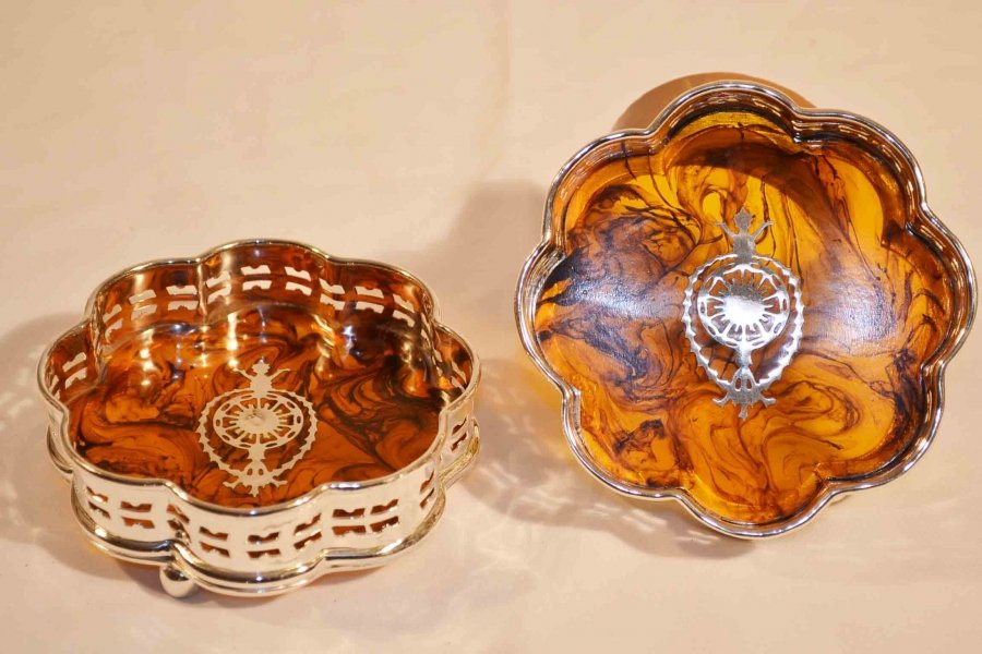 Lovely Pair Silver Plate & Faux Tortoiseshell Coasters | Ref. no. 03148 | Regent Antiques