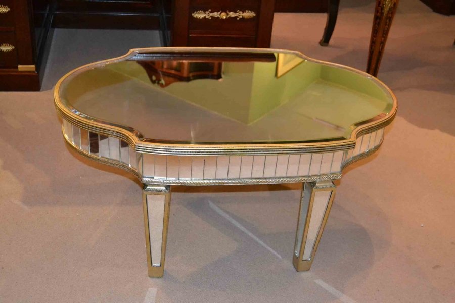 Stunning Art Deco Mirrored Oval Coffee Table | Ref. no. 03264 | Regent Antiques