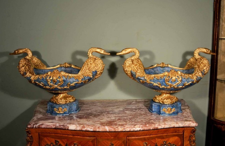 Vintage Pair Mother Ref No 04268 Regent Antiques